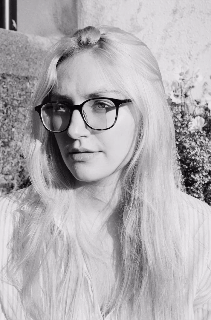 lucy-tevlin-portrait